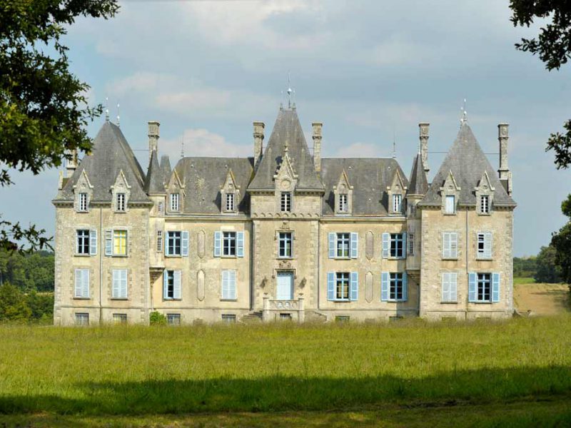 Chateau de la Benatonnière à Grosbreuil est un bâtiment privé - ©Thomas Delonde Chateau de la Benatonnière à Grosbreuil est un bâtiment privé - ©Thomas Delonde